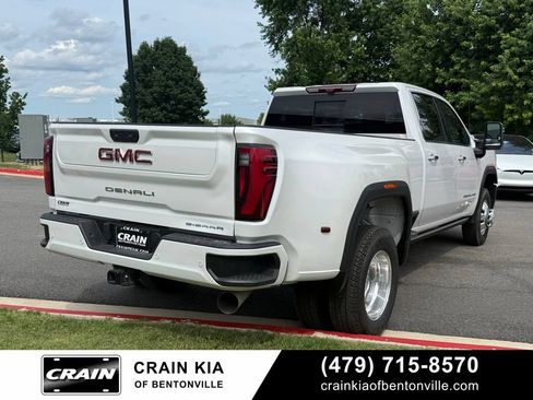 Used 2024 GMC Sierra 3500 Denali w/ Denali Reserve Package AWD/4WD image 7