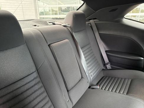 Used 2012 Dodge Challenger R/T RWD image 32