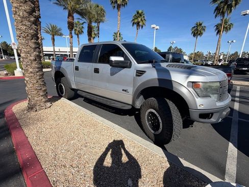 Used 2014 Ford F150 Raptor w/ Equipment Group 801A Luxury image 2