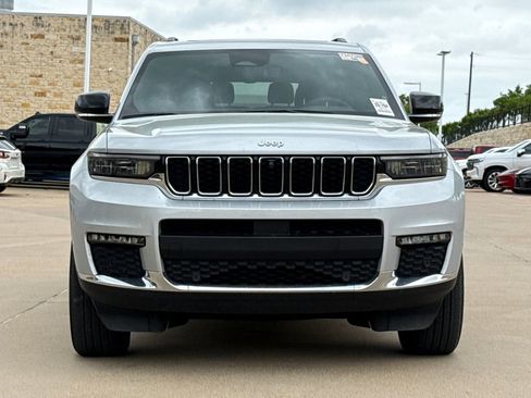 Used 2024 Jeep Grand Cherokee L Limited w/ Luxury Tech Group II AWD/4WD image 2