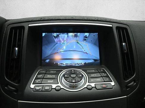 Used 2011 INFINITI G37 x w/ Premium Pkg image 11