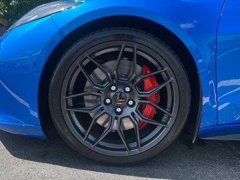 Used 2024 Chevrolet Corvette Z06 RWD image 31