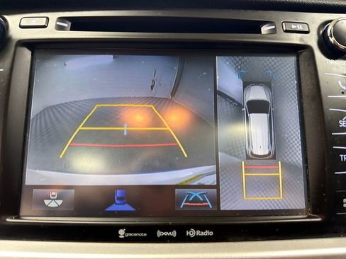 Used 2019 Toyota Highlander Limited Platinum image 27