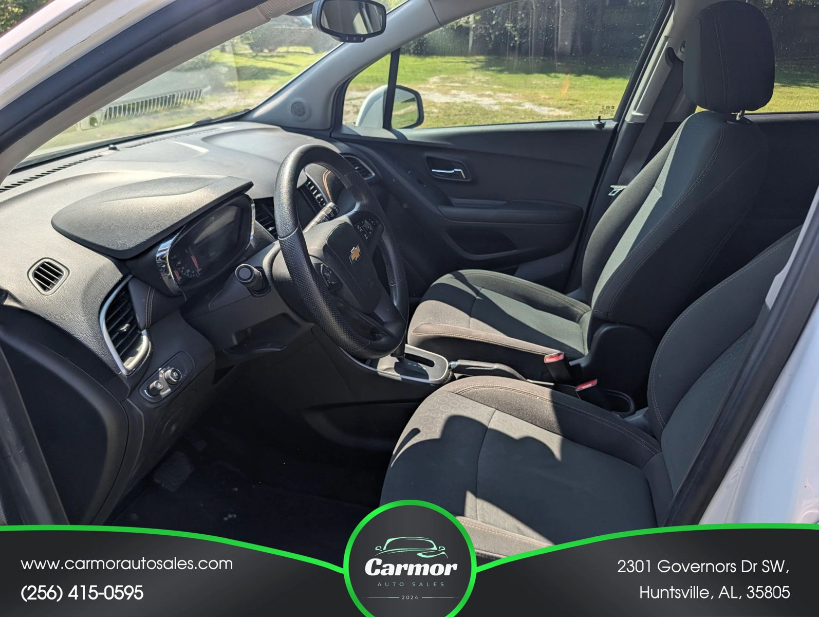 Used 2021 Chevrolet Trax LS w/ Tint and Cruise Package FWD image 5