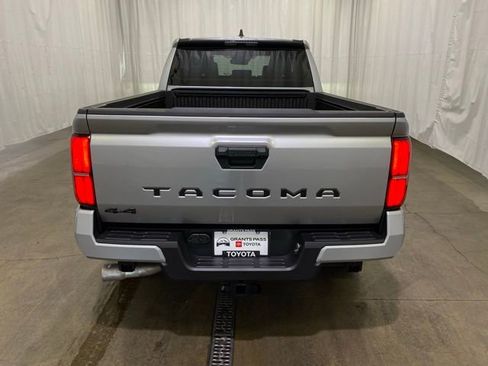 New 2026 Toyota Tacoma SR5 AWD/4WD image 4