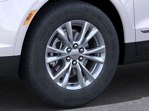 New 2026 Cadillac XT5 Luxury FWD image 9