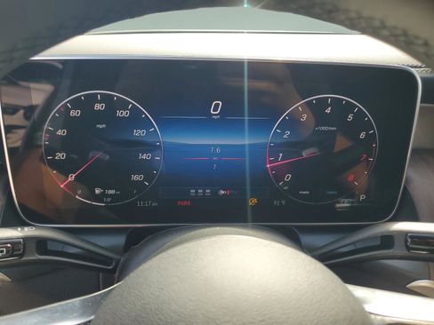 Used 2026 Mercedes-Benz GLC 300 image 26