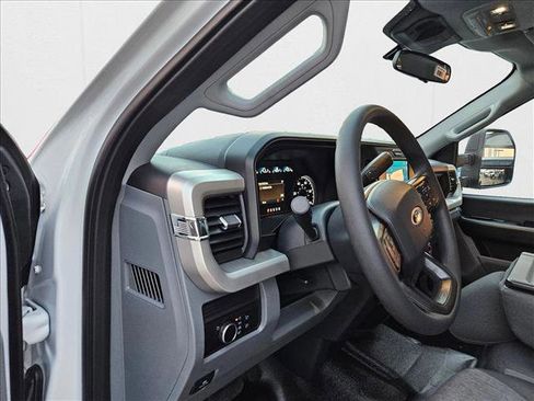New 2025 Ford F450 XL image 3