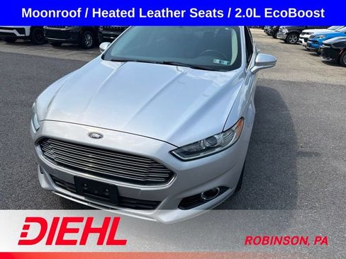 Used 2015 Ford Fusion Titanium FWD image 2