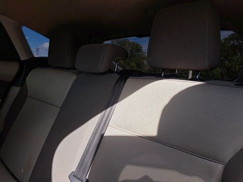 Used 2014 Ford Focus SE image 8