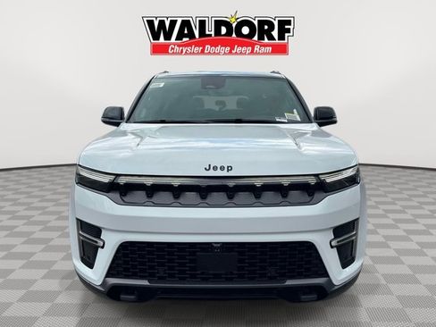 New 2026 Jeep Grand Wagoneer 4WD image 2