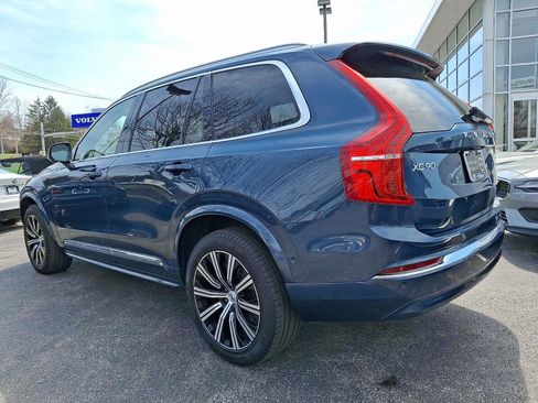 Used 2023 Volvo XC90 B6 Plus image 4