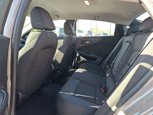 Used 2023 Chevrolet Malibu LT FWD image 10