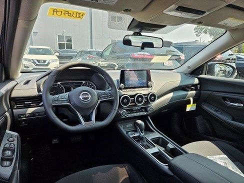 Certified 2025 Nissan Sentra SV w/ All-Weather Package FWD image 16