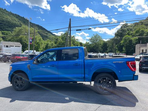 Used 2021 Ford F150 XLT w/ Equipment Group 302A High AWD/4WD image 7