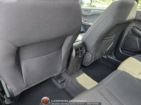 Used 2024 Ford Escape Active AWD/4WD image 25