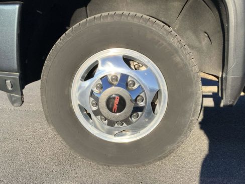 Used 2020 GMC Sierra 3500 Denali w/ Denali Ultimate Package image 26