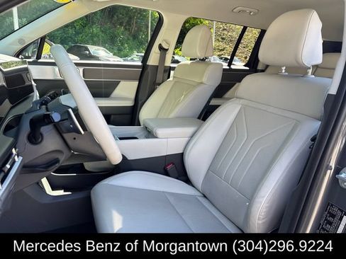 Used 2026 Hyundai Santa Fe SEL AWD/4WD image 12