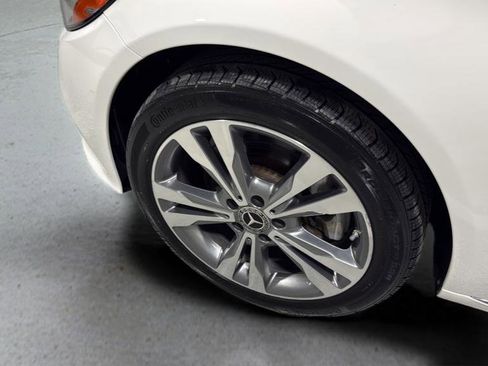 Used 2020 Mercedes-Benz C 300 4MATIC Sedan image 11