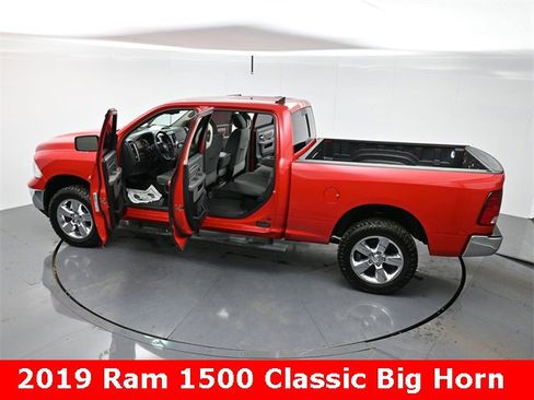 Used 2019 RAM 1500 Big Horn image 39
