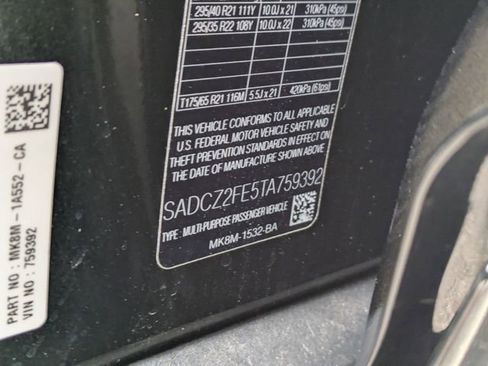 New 2026 Jaguar F-PACE SVR image 22