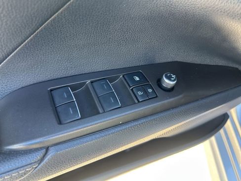 Used 2022 Toyota Camry XSE image 35