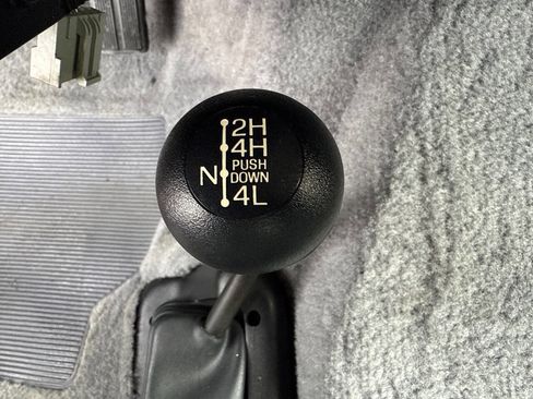 Used 1995 Ford F250 XLT 2dr 4WD Extended Cab LB HD image 21