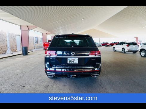 Used 2022 Volkswagen Atlas SEL Premium AWD/4WD image 4