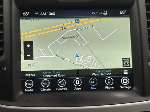 Used 2023 Chrysler 300 Touring L w/ Popular Equipment Group RWD image 16