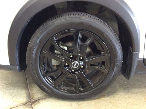 Used 2024 Nissan Kicks SR image 8