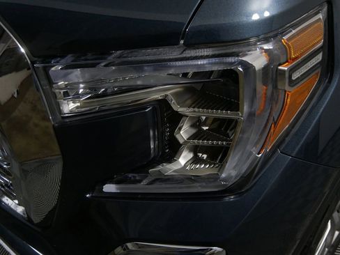 Used 2019 GMC Sierra 1500 Denali image 9