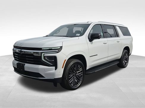 New 2026 Chevrolet Suburban LS w/ LPO, Dark Essentials Package image 1