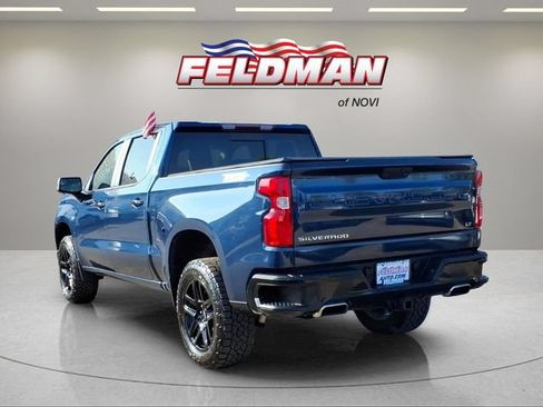 Used 2022 Chevrolet Silverado 1500 LT Trail Boss w/ Convenience Package II AWD/4WD image 3