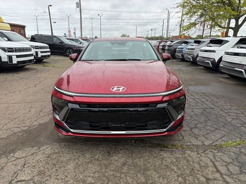New 2026 Hyundai Sonata SEL FWD image 2