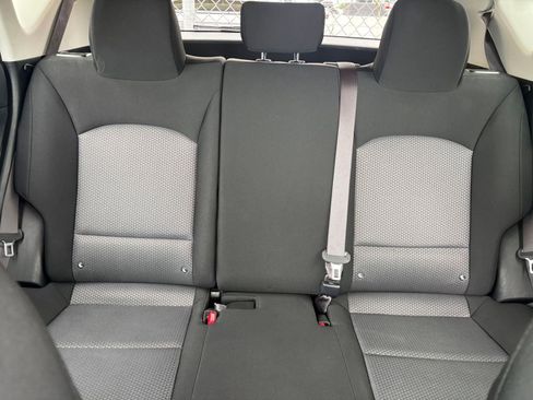 Used 2025 Kia Soul LX w/ LX Technology Package FWD image 36