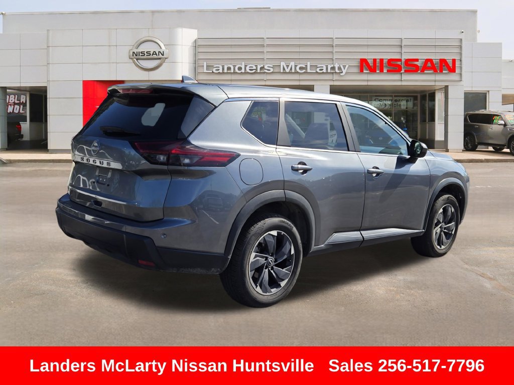 Used 2025 Nissan Rogue SV FWD image 3