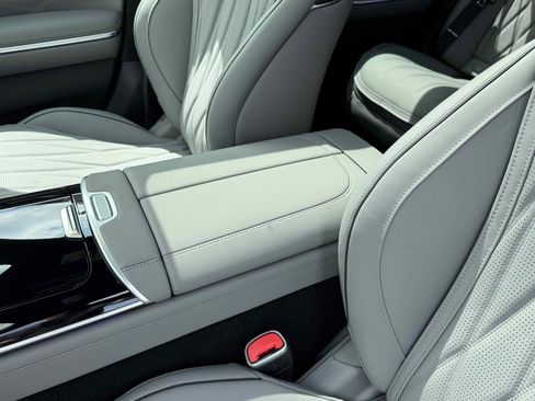 New 2025 Mercedes-Benz S 63 AMG S image 26