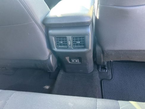 Used 2023 Toyota RAV4 XLE image 28