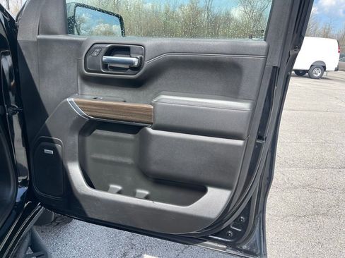 Used 2021 Chevrolet Silverado 1500 LT Trail Boss w/ Convenience Package II image 20