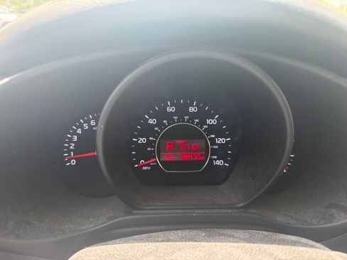 Used 2015 Kia Soul + w/ Audio Package FWD image 22