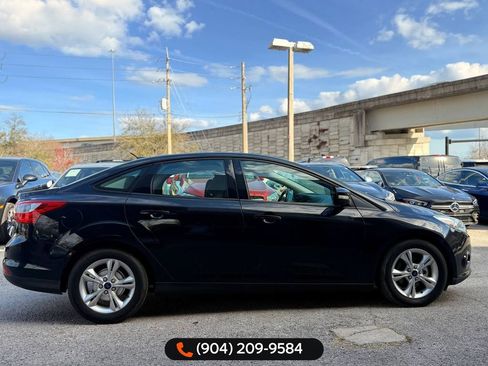Used 2014 Ford Focus SE image 9