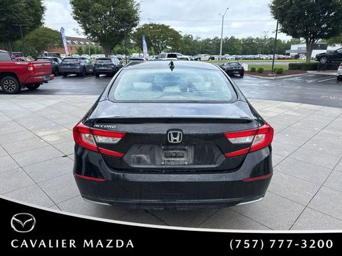 Used 2018 Honda Accord EX-L image 8