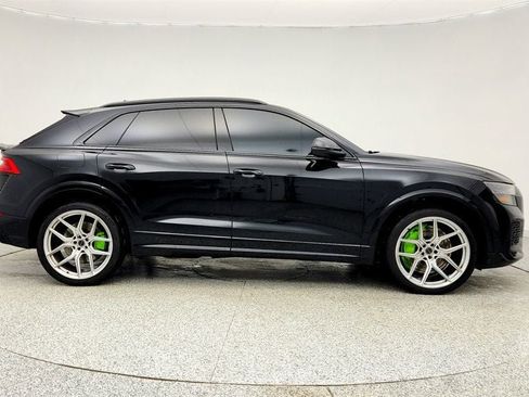 Used 2022 Audi RS Q8 w/ Black Optic Package image 4