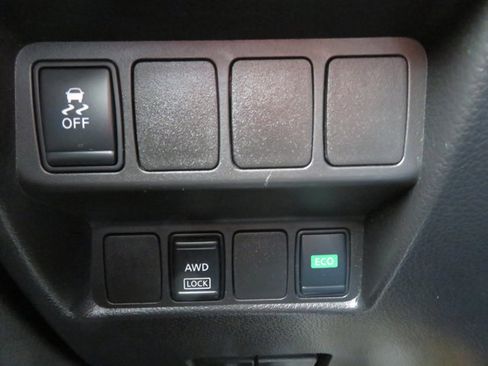 Used 2018 Nissan Rogue Sport S w/ S Appearance Package image 20