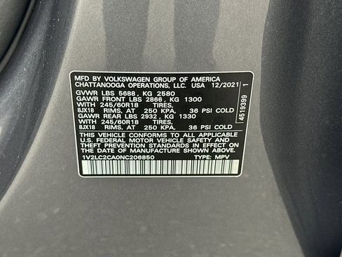 Certified 2022 Volkswagen Atlas Cross Sport SE image 29