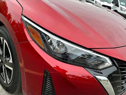 Used 2024 Nissan Sentra SV image 27