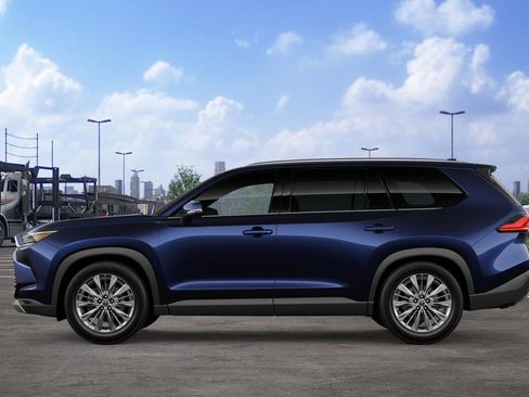 New 2026 Toyota Grand Highlander Platinum image 6