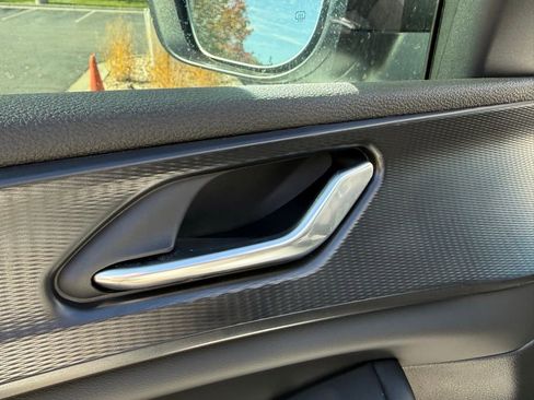 New 2025 Jeep Grand Cherokee Laredo w/ Trailer Tow Package image 13