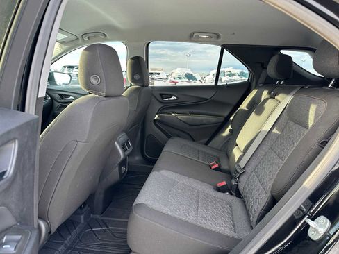 Used 2023 Chevrolet Equinox LT image 16