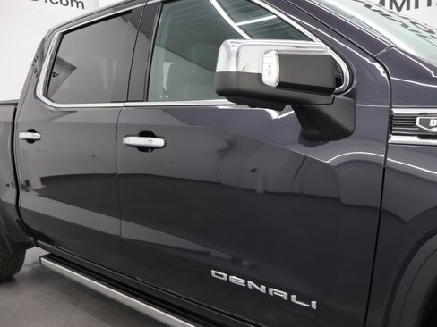 Used 2023 GMC Sierra 1500 Denali AWD/4WD image 30